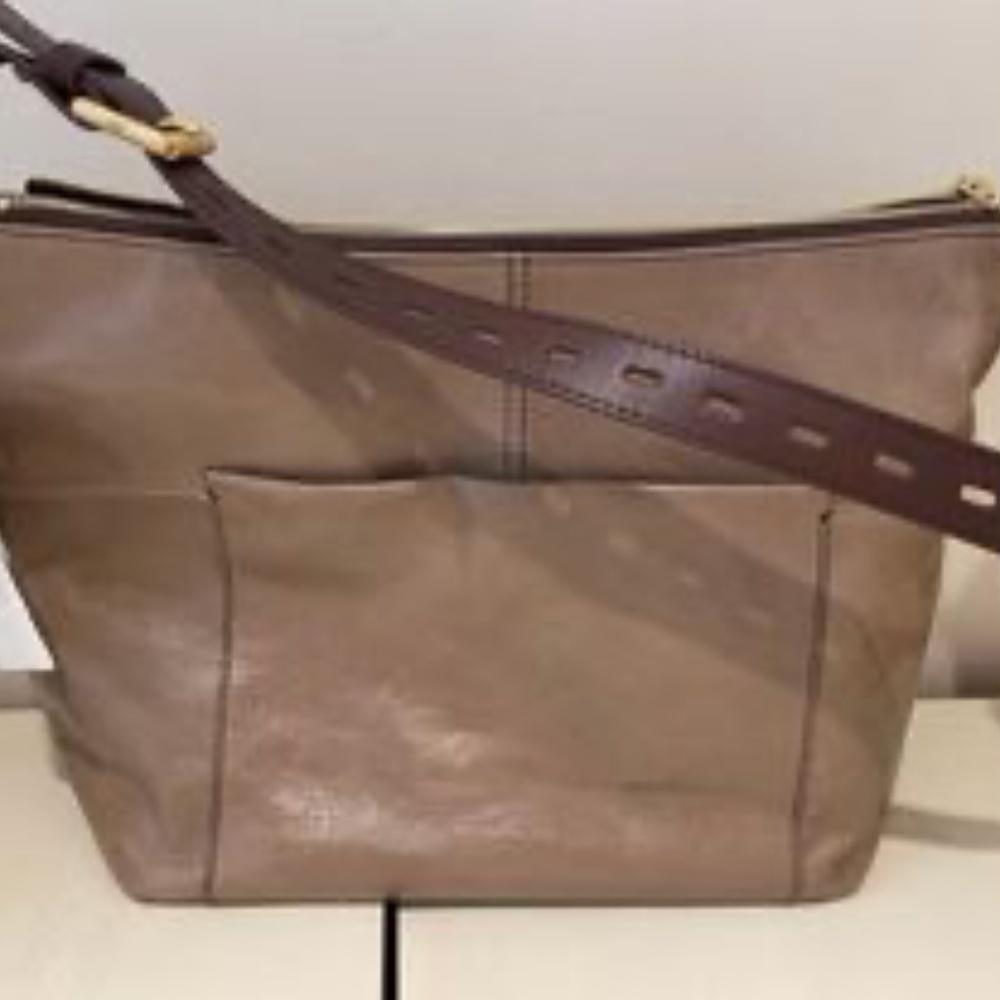 New HOBO Original Charlie Cobblestone  Color Leather Shoulder Bag